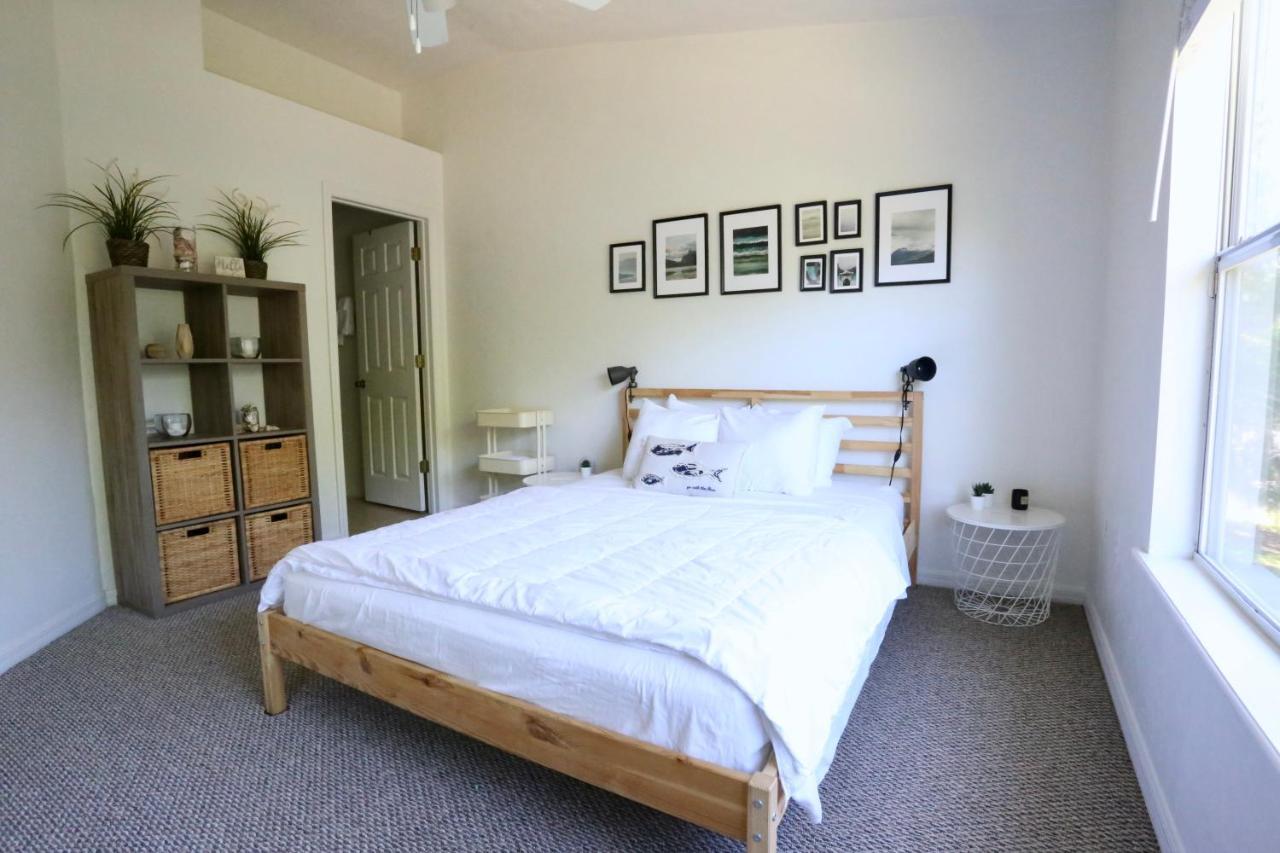 Oaks Modern & Comfy Condo In The Perfect Location เกนส์วิลล์ ภายนอก รูปภาพ