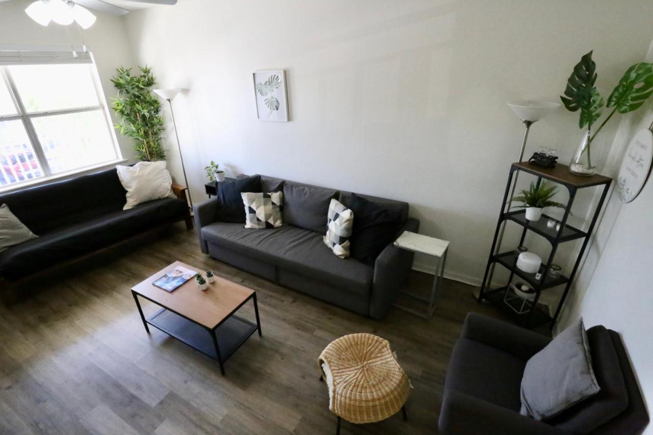 Oaks Modern & Comfy Condo In The Perfect Location เกนส์วิลล์ ภายนอก รูปภาพ